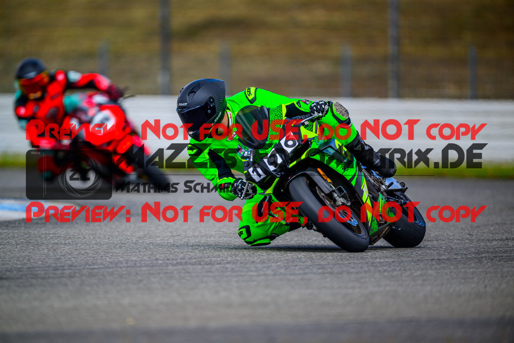 MaZZes_Fotomatrix_20250628_6007705_8557 | WEISS