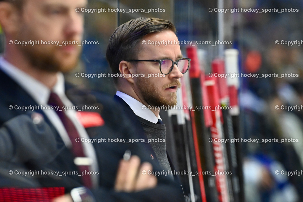 EC IDM Wärmepumpen VSV vs. Pioneers Vorarlberg | Asisstentcoach PIONEERS VORARLBERG JOHANNES NYGARD, EC IDM Wärmepumpen VSV vs. Pioneers Vorarlberg, EC IDM Wärmepumpen VSV vs. Pioneers Vorarlberg am 14.12.2024 in Villach (Stadthalle Villach), Austria, (Photo by Bernd Stefan)