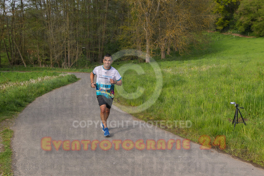 220501_0936_EV8_9536 | Sportfotografie im Rhein-Sieg Kreis, Köln, Bonn, NRW, Rheinland Pfalz, Hessen, etc. Unser Tätigkeitsfeld umfasst den Laufsport vom Volkslauf über den Marathon, Duathlon, Triathon bis zum Ultralauf wie Kölnpfad Ultra oder Schindertrail.