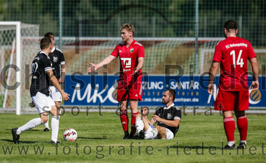 2023-09-10_080_TuS_Oberding_gegen_FC_Hohenpolding | Oberding, Deutschland, 10.09.2023:
Fußball, Kreisklasse 2023 / 2024, 6. Spieltag, TuS Oberding gegen FC Hohenpolding, Endergebnis: 1:1

Foto: Christian Riedel / fotografie-riedel.net