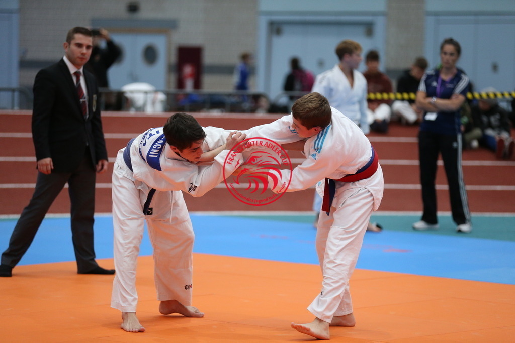 AT3Y0914 | Fotos vom Adler Cup - Pictures from Adler Cup

Hier findet Ihr alle Eindrücke und großen Momente der Adler Cup Wochenenden. Here you will find all impressions and great moments of the Adler Cup weekends. - Realisiert mit Pictrs.com