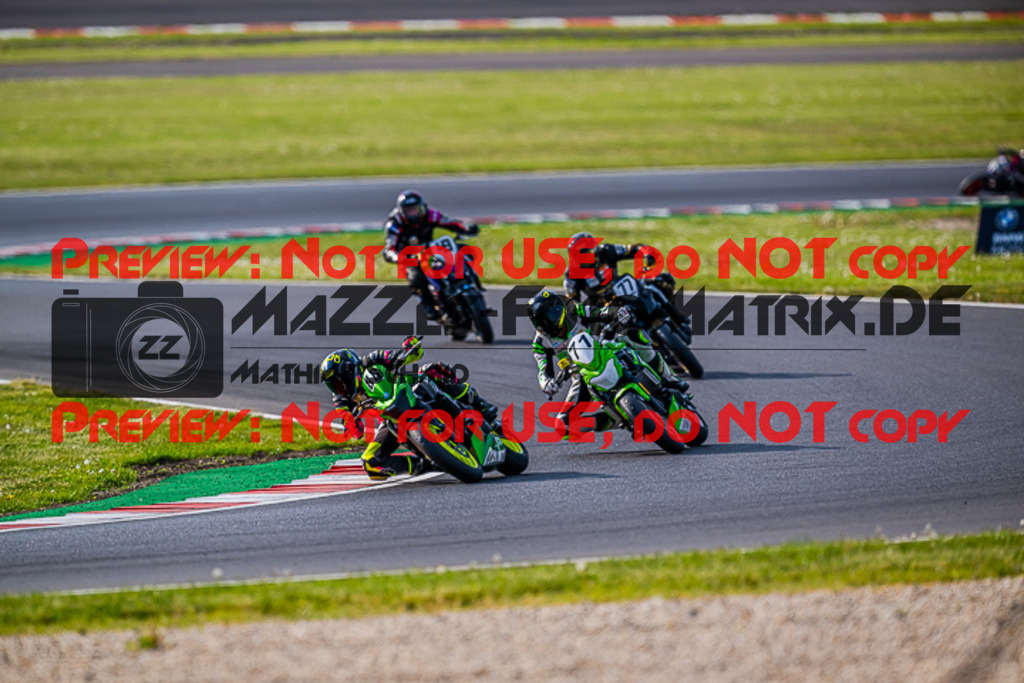 MaZZes_FotoMatrix_220508_98542 | Fotograf Mathias Schmid
Sportfotograf,
Eventfotograf,
Hochzeitsfotograf,
Portraitfotograf