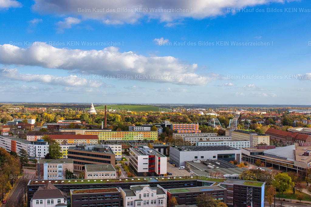 Herbst_Uni_Pfäzer-Platz_MG_6667 | Die Magdeburger Platte® - das sind die schönsten Luftbilder von Magdeburg & Sachsen-Anhalt auf Acryl, Leinwand oder zum Download. Das ist Luftbildfotografie & Luftbildaufnahmen mit Drohne & Flugzeug.  - Realizado com Pictrs.com