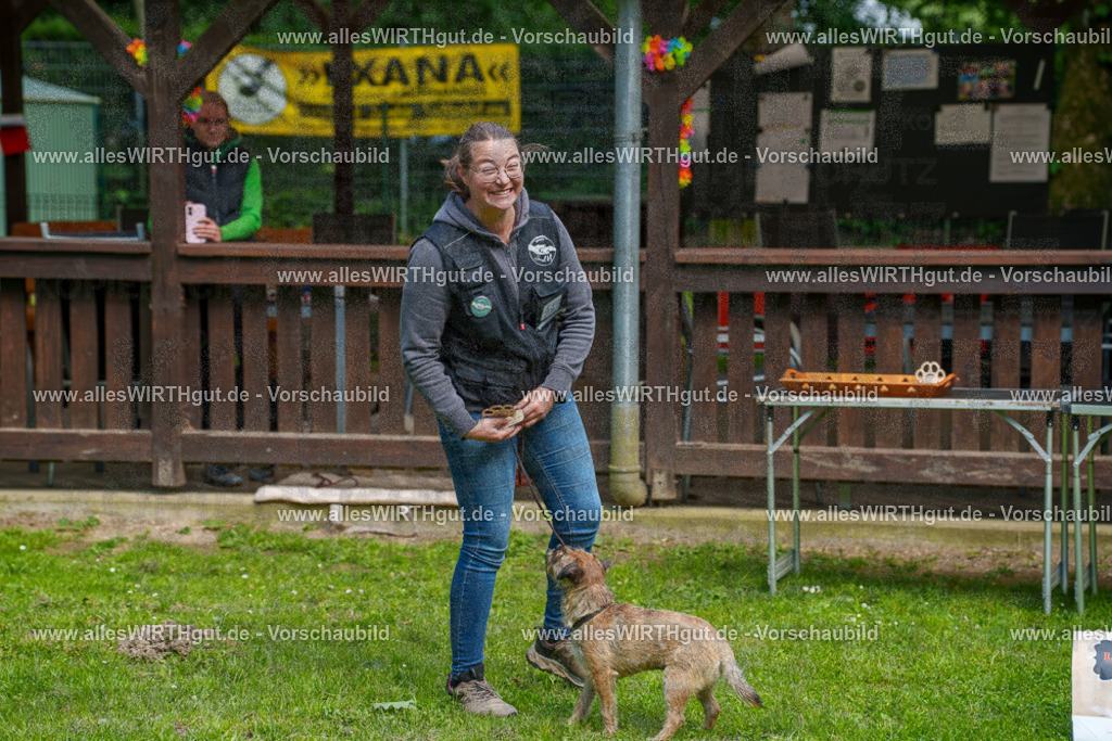 @allesWIRTHgut_Tierfotografie - www.allesWIRTHgut.de - 7R502376 | Professionelle Tierfotografie in Mönchengladbach von Daniel Wirth (allesWIRTHgut). Liebevolle & natürliche Bilder von Hunden & Katzen für unvergessliche Erinnerungen.