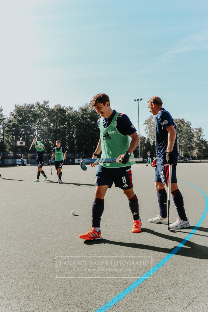 Herren_Bundesliga_06_DCADA-MHC_28.09.25_Hamburg (26 von 417) | lanaschraderfotografie - Realisiert mit Pictrs.com