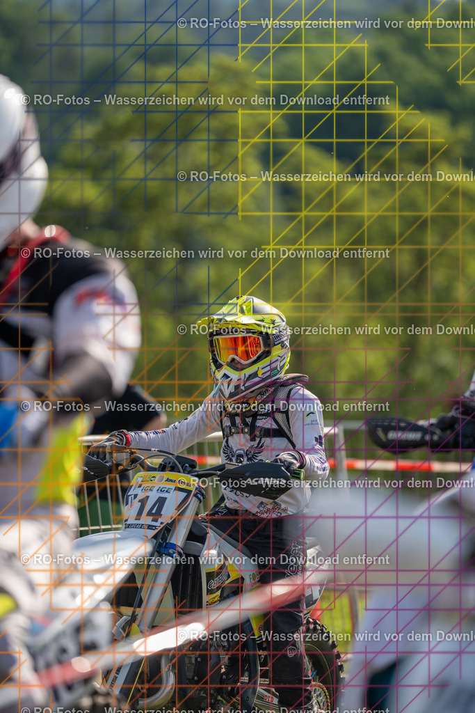Wolfshausen 4 Lauf -99 | Sportfotografie von RO-Fotos: Motorsport, Motocross, Enduro, Laufveranstaltungen und Triathlon. Professionelle Fotos von Sportlern und Events. - Realisiert mit Pictrs.com