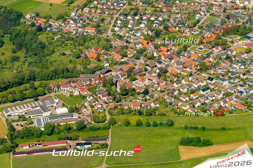 Das Luftbild zeigt : Großdeinbach Schwäbisch Gmünd - Die Luftaufnahme wurde 2024 vom UL-Flugzeug aus erstellt ( keine Drohne ) - Hochauflösende Luftaufnahme - Für grossformatige Ausdrucke geeignet. Die Geschenkidee !Mit Lizenz und Bildrechte bestellbar