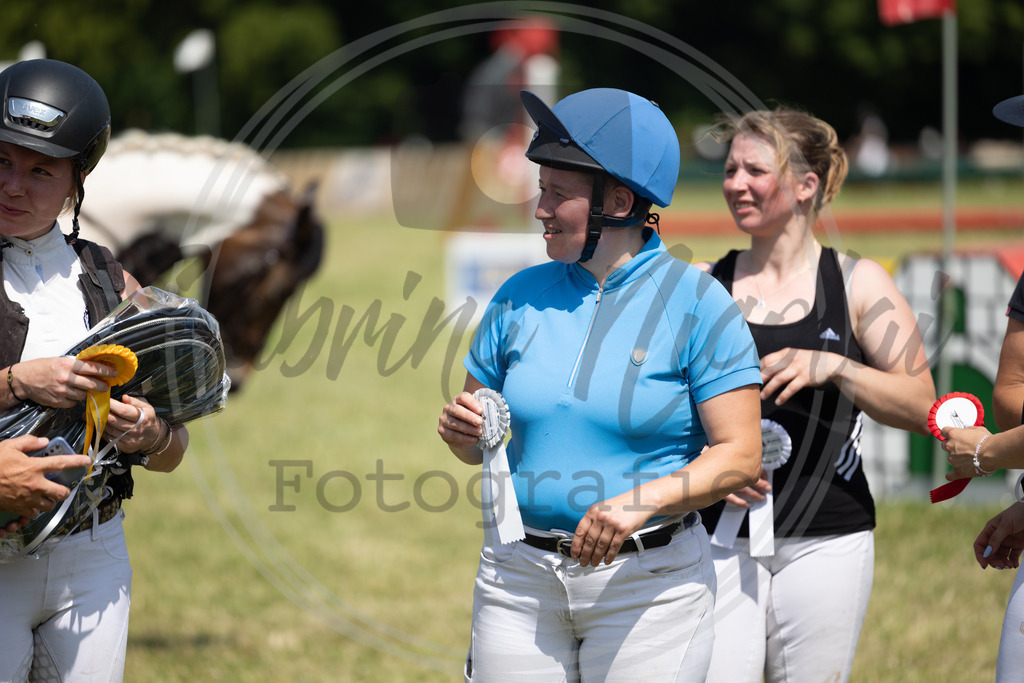 994A1072 | sabrinanicolaifotografie - Realisiert mit Pictrs.com