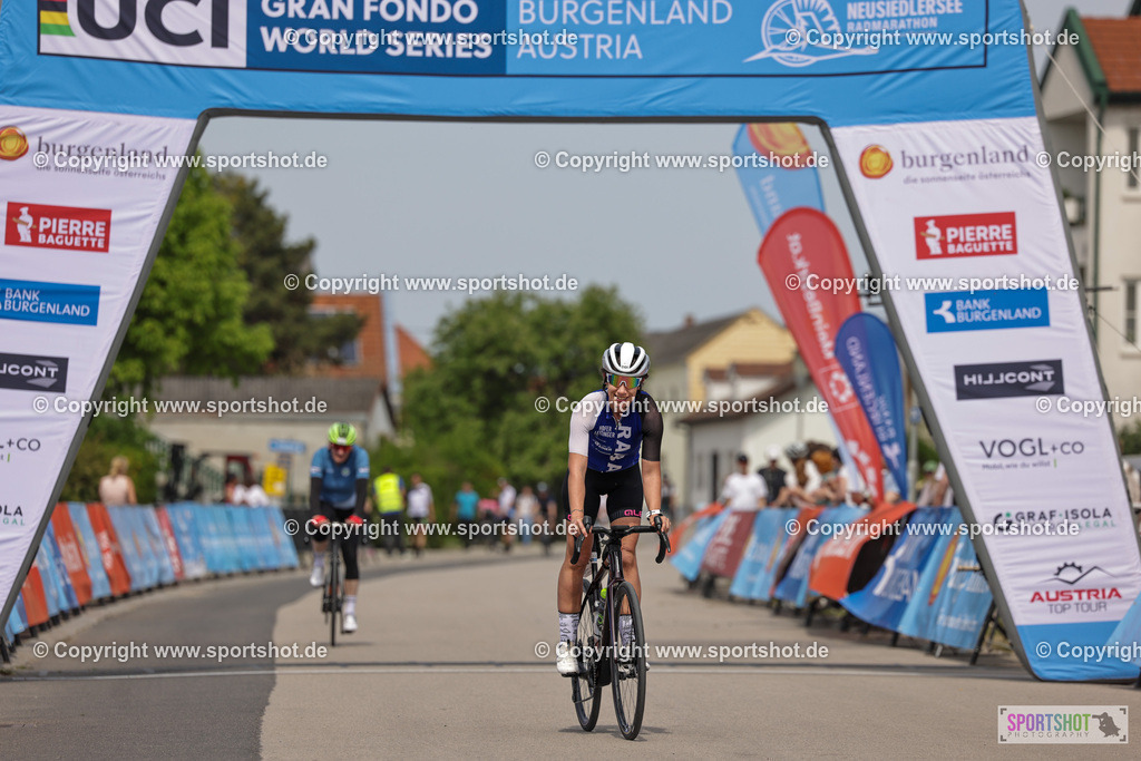 VJ__9503 | Neusiedlersee Radmarathon 2026@sportshot_your_pictrs #yourpictures#roadtowm2029 #nrm #neusiedlerseeradmarathon #neusiedlersee #neusiedlerseetourismus #burgenland #mörbisch #nrm26 #burgenlandtourismus #voglundco #poweredbyburgenlandtourismus #radsport #rad #marathon #ucigranfondo #visitburgenland #ucigranfondoworldseries