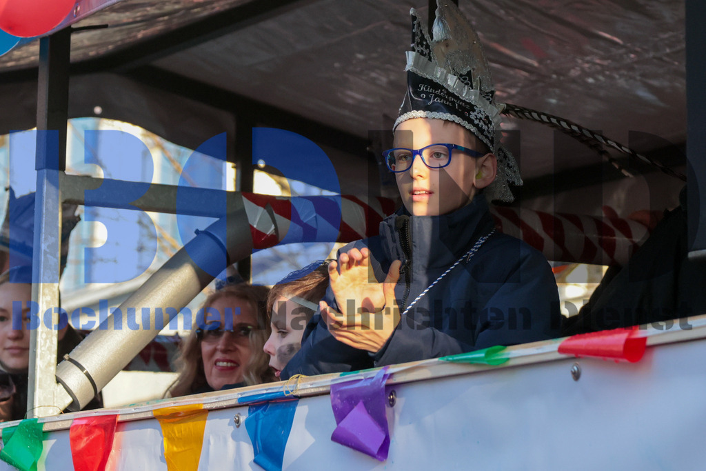 SES_BOCLIN20240212-31 | bond - Realisiert mit Pictrs.com