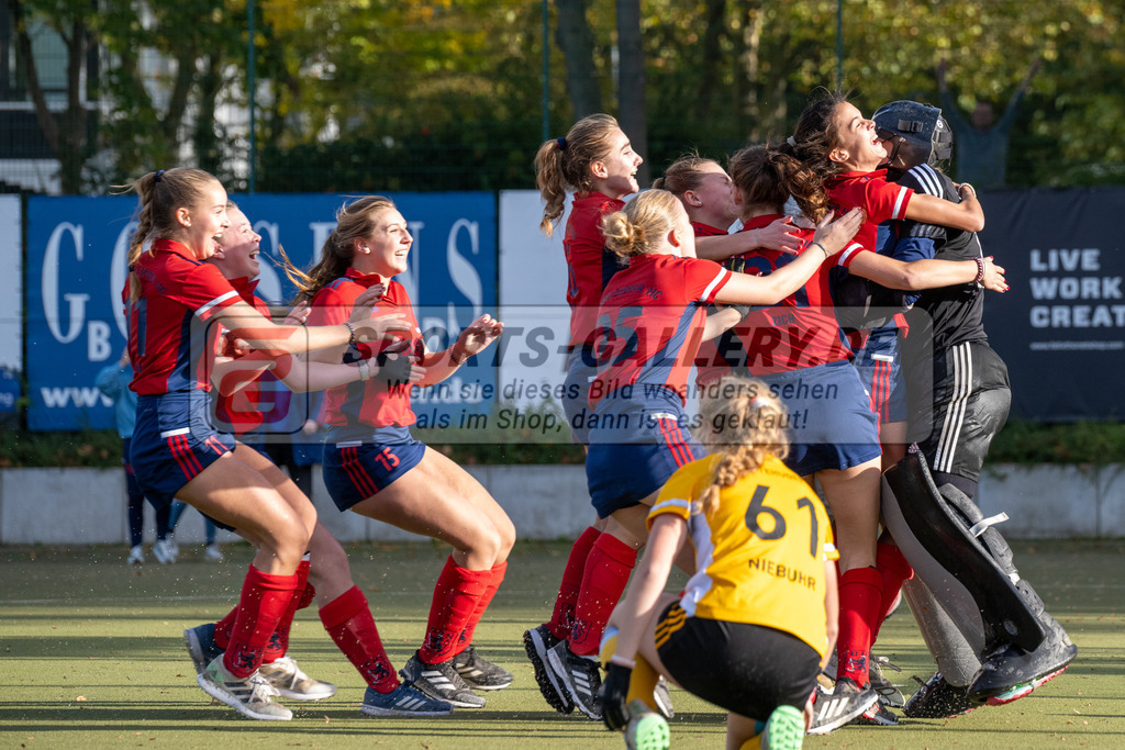 SFE_20231021_0274 | Deutsche Meisterschaft Weibliche U16 Halbfinale Düsseldorfer HC - Harvestehuder THC am 21.10.2023 in Köln (Düsseldorfer Hockeyclub 1905 e.V.), Photo: Stephan Fehrmann 2023 (Sports-Gallery)