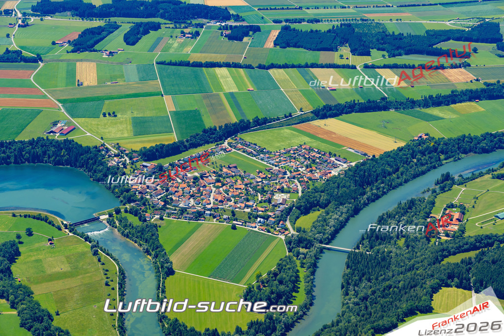Aktuelles Luftbild von Epfach Denklingen - Die Luftaufnahme wurde 2022 mittels UL-Flugzeug erstellt ( keine Drohne ) - hochauflösende Kamera-Systeme von  Canon -Beste Qualität - Für grossformatige Ausdrucke geeignet. Die Geschenkidee !