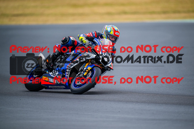 MaZZes_FotoMatrix_220625_7694 | PROSUPERSTOCK