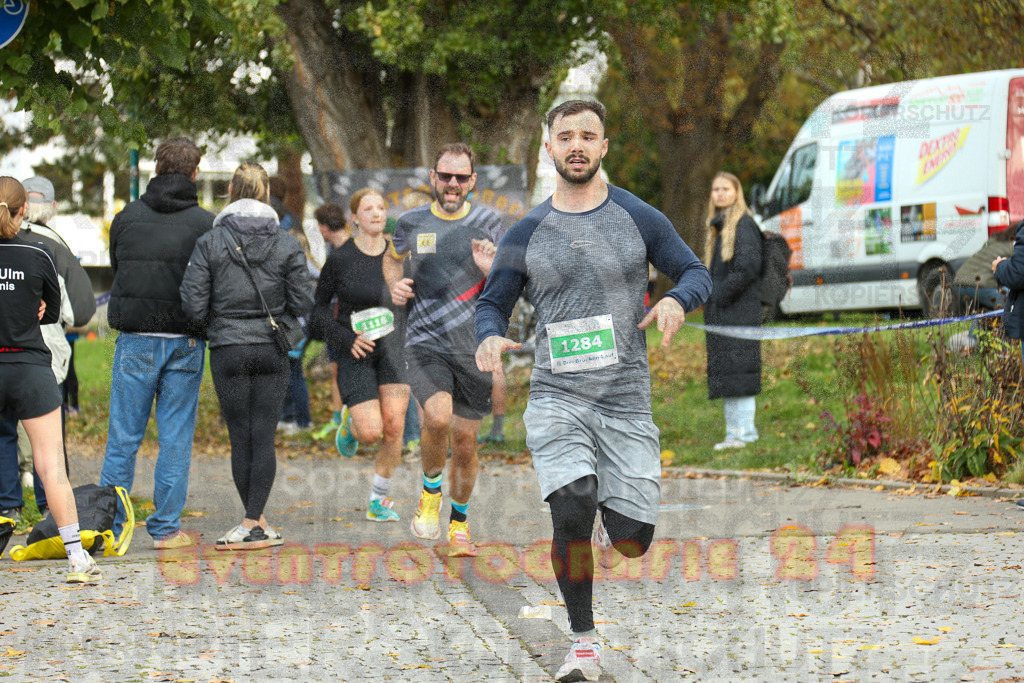 241020_1115_EX1_1639 | Sportfotografie im Rhein-Sieg Kreis, Köln, Bonn, NRW, Rheinland Pfalz, Hessen, etc. Unser Tätigkeitsfeld umfasst den Laufsport vom Volkslauf über den Marathon, Duathlon, Triathon bis zum Ultralauf wie Kölnpfad Ultra oder Schindertrail.