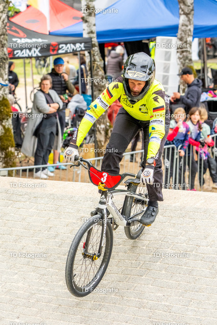 BayBMX2026-05505 | Fotogalerie von Thomas Dettweiler mit Eventbildern und lizenzfreien Fotos. Perfekt als Wandbild, für Büro, Website oder private Nutzung. - Realisiert mit Pictrs.com