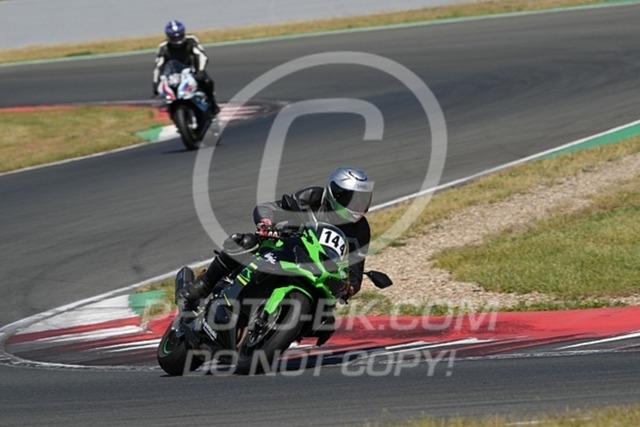 2024_05_16_PBK_15323 | Sportfotografie; SlowMotion; Video; Rennstrecke; Hafeneger; Speer; Racing; RSE; BMW; CBO; Trackday; Motorsportarena; Hockenheimring; Brno; Most; Barcelona; Valencia