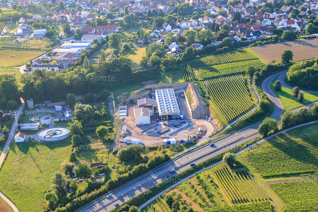 Luftbild: Geothermieanlage der Pfalzwerke geofuture GmbH bei Insheim an der A65 in Insheim im Bundesland Rheinland-Pfalz in Deutschland. Foto: IMG_51027.jpg vom 22.07.2012 durch Werner Riehm/FLY-FOTO.de