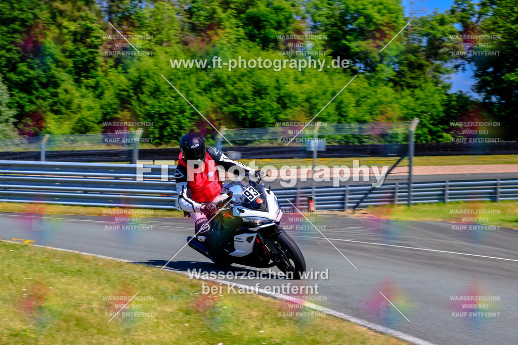 _TCM6657 | Hier findet Ihr Bilder von Touristenfahrten auf der Nürburgring Nordschleife oder von anderen Veranstaltungen die ich besucht habe. Viel Spass beim Durch Schauen 