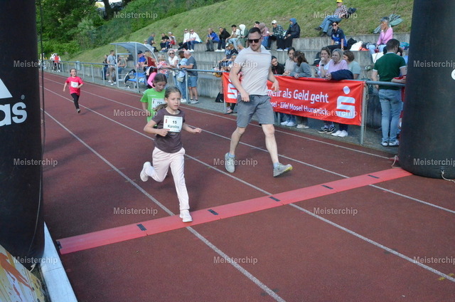 17-47-35_ | Meisterchip Fotoshop - Realisiert mit Pictrs.com