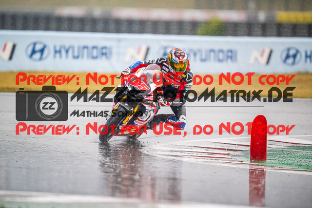 MaZZes_FotoMatrix_220624_4575 | TWINCUP