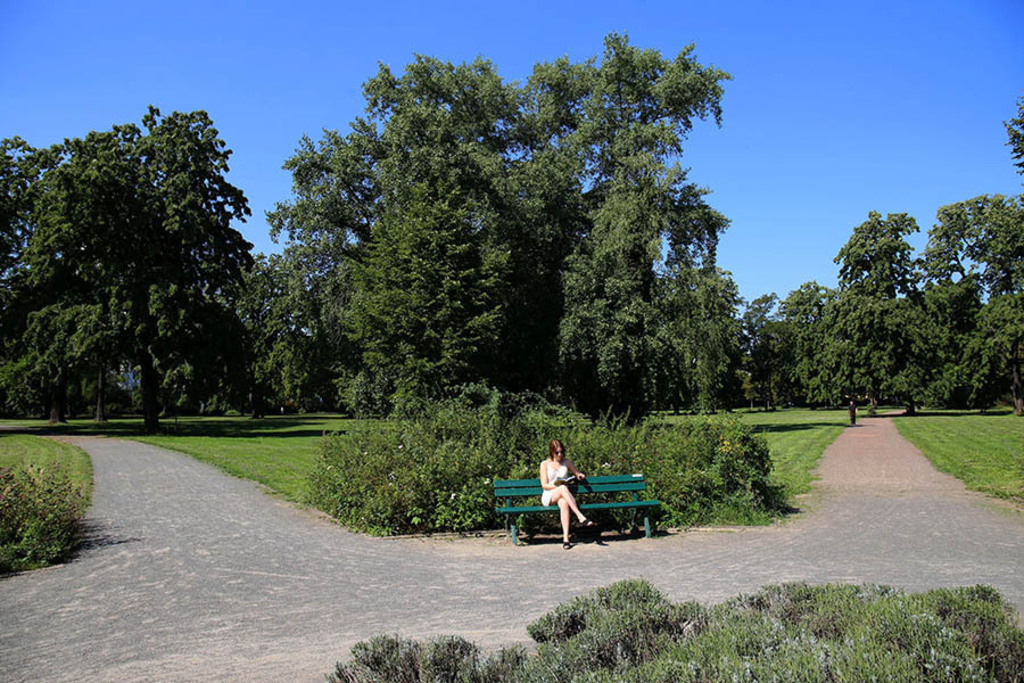 Foto: Leipzig - Friedenspark | Das Team hinter BILDLEXIKON LEIPZIG bündelt historische wie aktuelle Informationen über die Stadt Leipzig in Text und Bild auf einer Plattform und stellt diese der interessierten Öffentlichkeit zur Verfügung.