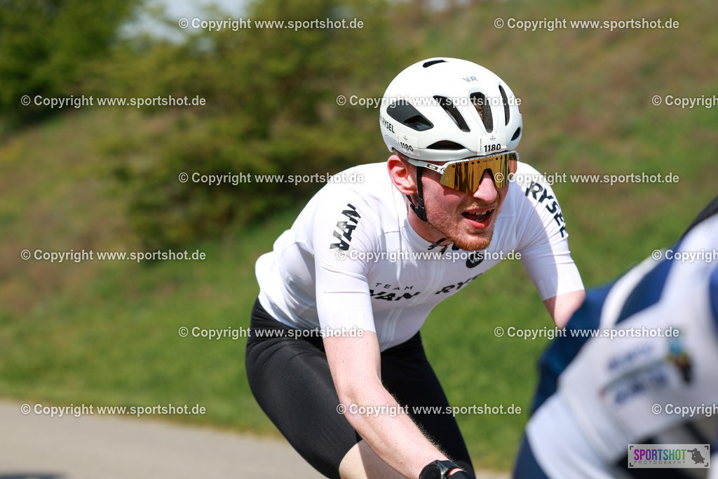 460_AR6_9710 | Neusiedlersee Radmarathon 2026@sportshot_your_pictrs #yourpictures#roadtowm2029 #nrm #neusiedlerseeradmarathon #neusiedlersee #neusiedlerseetourismus #burgenland #mörbisch #nrm26 #burgenlandtourismus #voglundco #poweredbyburgenlandtourismus #radsport #rad #marathon #ucigranfondo #visitburgenland #ucigranfondoworldseries