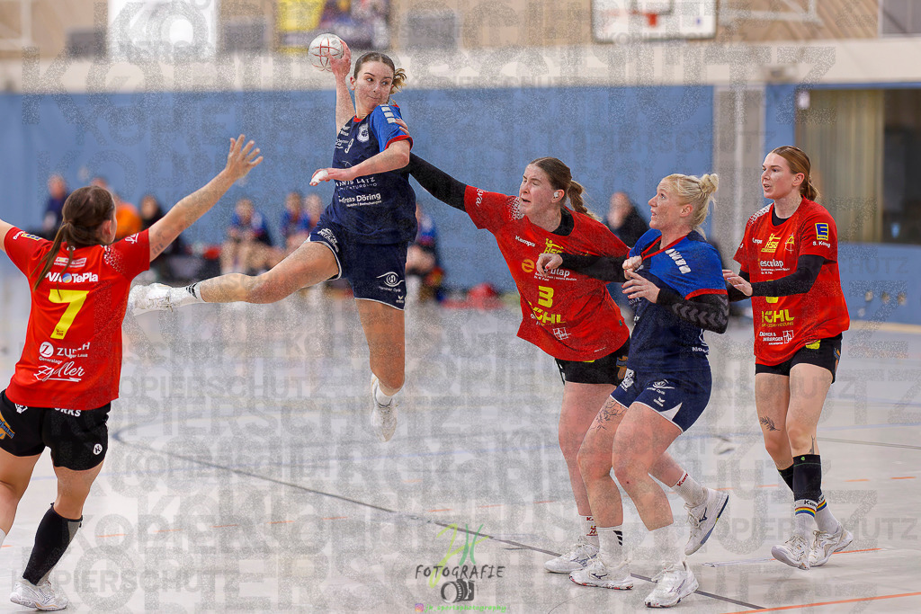 Frauen Regionalliga (HHV); HSG Wettenberg - TV Hüttenberg | Frauen Regionalliga (HHV); HSG Wettenberg - TV Hüttenberg am 06.12.2025 in Launsbach (Wettenberg) (Halle GS Launsbach (Wettenberg))Photo © 2025 - Jörg Heinrich - Realisiert mit Pictrs.com