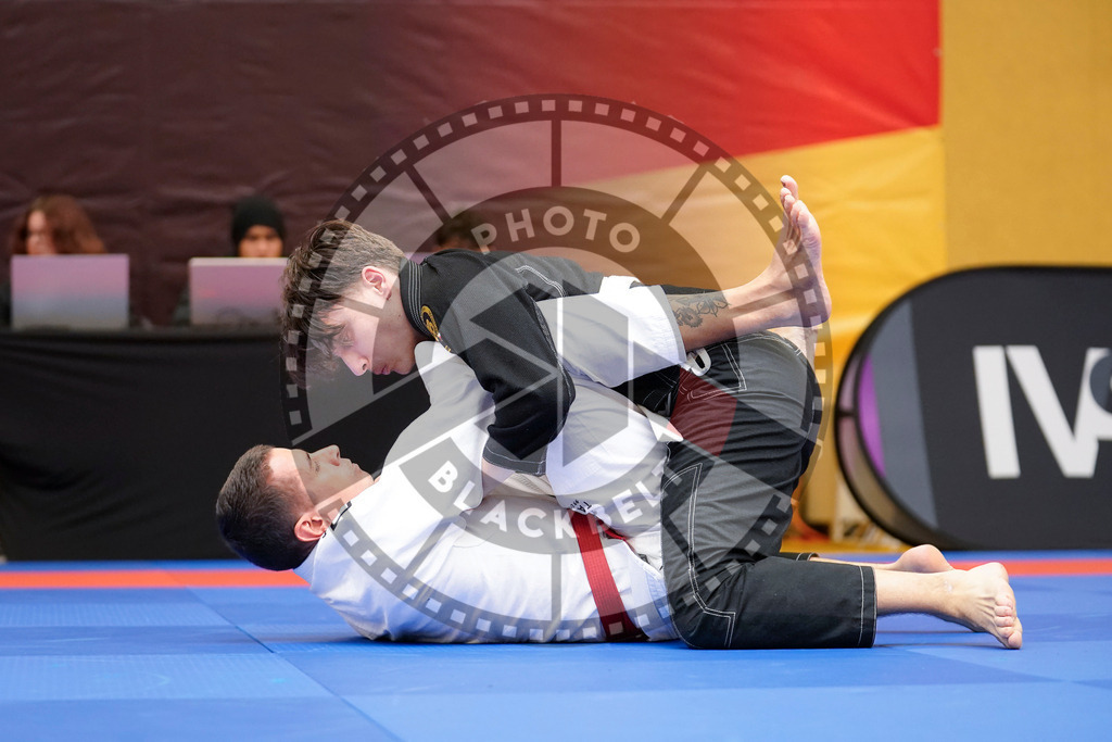 20240203PBB07352 | Fighters compete during the Brazilian Jiu-Jitsu Championship of the AJP Tour in Maintal by Frankfurt am Main, Germany, on February 2, 2024.