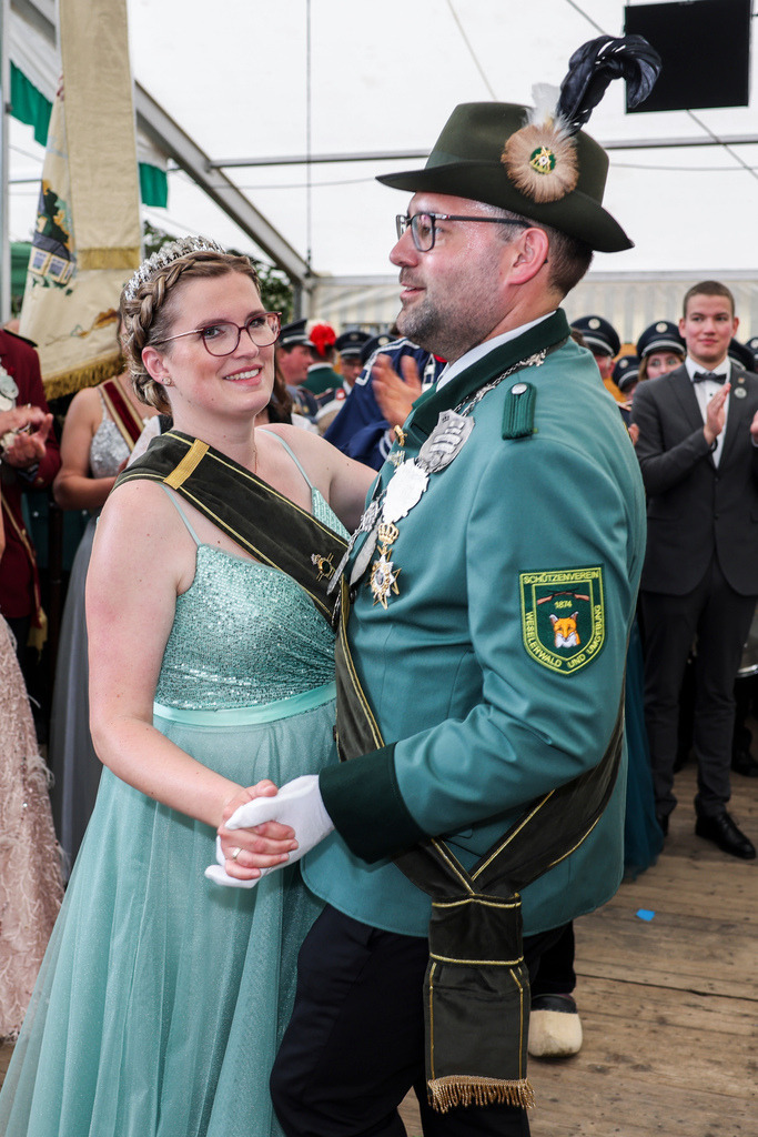 top-top.de 240509-287 | Foto, Video, Fotografie, Videografie, Fotobox, DJ, Discjockey, Musik, Musikbox, Veranstaltung, Photobooth, Amazon, Ebay, Buchtipp, Bestseller, Autor, Verlag, Buch, Wesel, Hamminkeln, NRW, Dinslaken, Rees, Drohne, Hochzeit, Party, Fotobox, Wesel, Fotograf