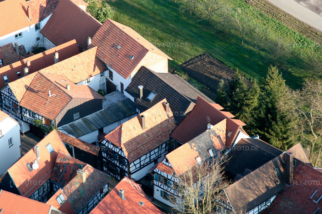 Luftbild: Hinterstädl, Ludwigstraße Stadtmauer in Jockgrim im Bundesland Rheinland-Pfalz in Deutschland. Foto: IMG_0365.jpg vom 10.12.2005 durch Werner Riehm/FLY-FOTO.de