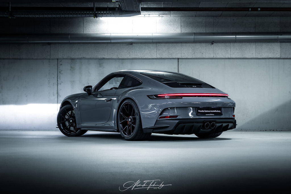 911 GT3 Touring Clausi | Entdecken Sie die faszinierende Welt von Alexander Tschuncky Arts: Kreative Fotografie, atemberaubende Automobilkunst und hochwertiger Bilderdruck. Lassen Sie sich inspirieren! - Realisiert mit Pictrs.com