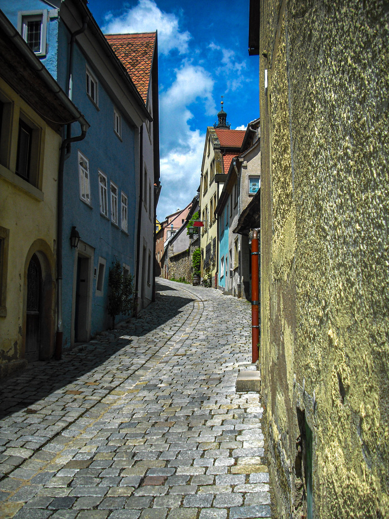 CIMG5441 | Rothenburg ob der Tauber. Nur hier gibt es Exklusive und passend zur Jahreszeit Ihr Wandbild, T-Shirt, Tasse und alles was das Rothenburg Herz begehrt. - Realisiert mit Pictrs.com