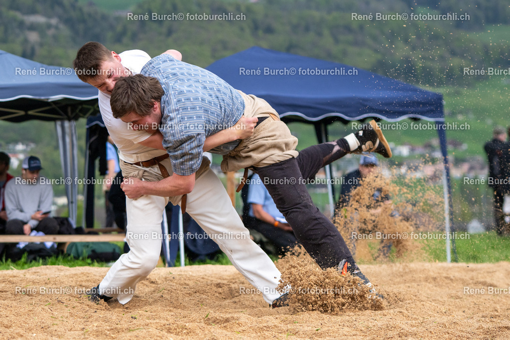 BUR09702 | René Burch leidenschaftlicher Fotograf aus Kerns in Obwalden.  Hier finden sie Sport, Landschaft und Natur Fotografie.
 - Realisiert mit Pictrs.com