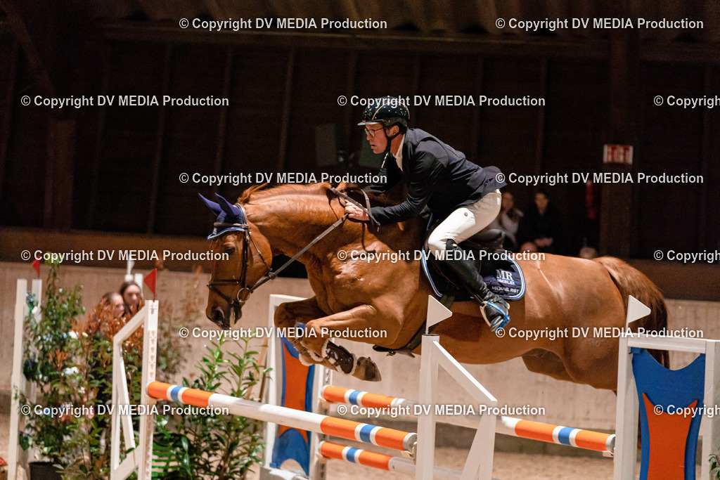 Springen Tag 1-891 | dv-media-shop - Realisiert mit Pictrs.com