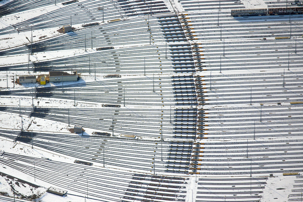 4044816 | verschneiter Rangierbahnhof Maschen, Seevetal