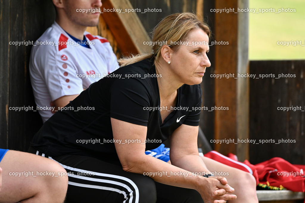 WSG Radenthein vs. St. Michael ob Bleiburg | Betreuerin St. Michael ob Bleiburg, WSG Radenthein vs. St. Michael ob Bleiburg, WSG Radenthein vs. St. Michael ob Bleiburg  am 15.06.2024 in Radenthein (Sportplatz Radenthein), Austria, (Photo by Bernd Stefan)