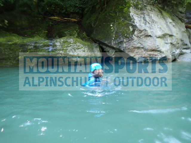 P8020130 | Bestelle die Bilder deines Berg- oder Wasser-Abenteuers mit Mountain Sports bequem von zu Hause aus direkt über unseren Online Fotoshop von pictrs.com. - Realisiert mit Pictrs.com