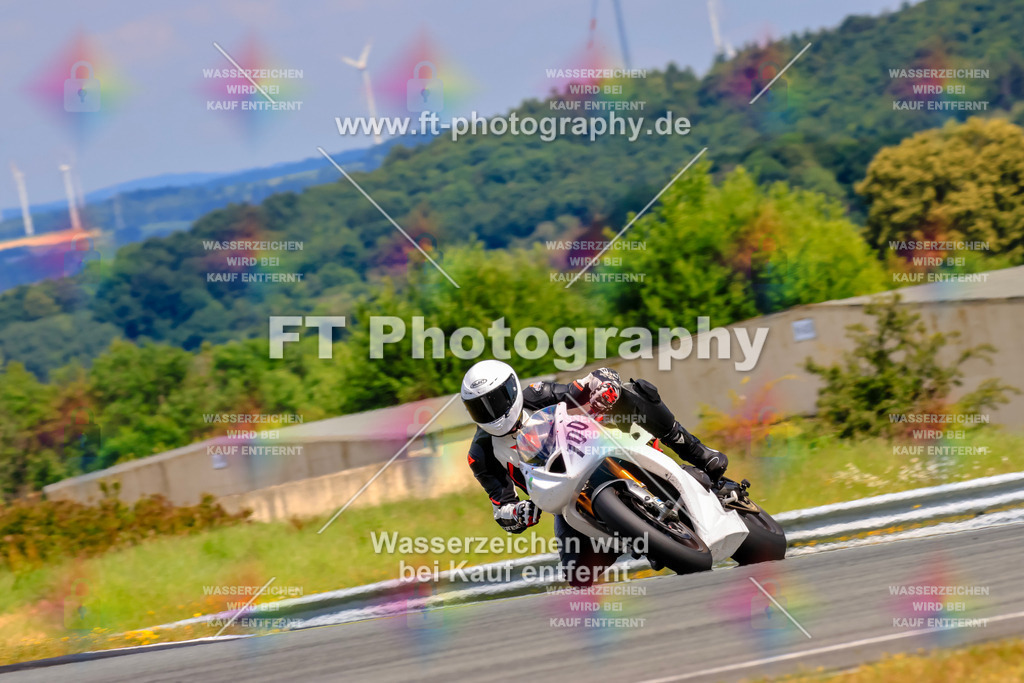 _TCM5058 | Hier findet Ihr Bilder von Touristenfahrten auf der Nürburgring Nordschleife oder von anderen Veranstaltungen die ich besucht habe. Viel Spass beim Durch Schauen 