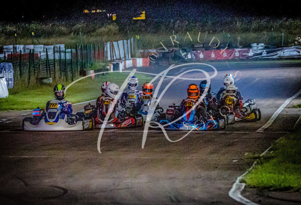 7474201A-B8B4-42C2-AB38-CF9BA2C40B0C | traudl_s_fotos