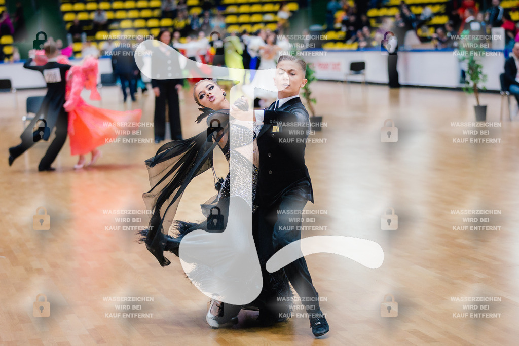 Hessen Tanzt WDSF Open Junior II Standard 2nd (204) Kristiyan Donchev _ Martina Kondaklieva (Bulgaria)-2025-05-17-7665 | Webshop for digital downloads and prints of dance sport, event & show photographer Julian Link - Realisiert mit Pictrs.com
