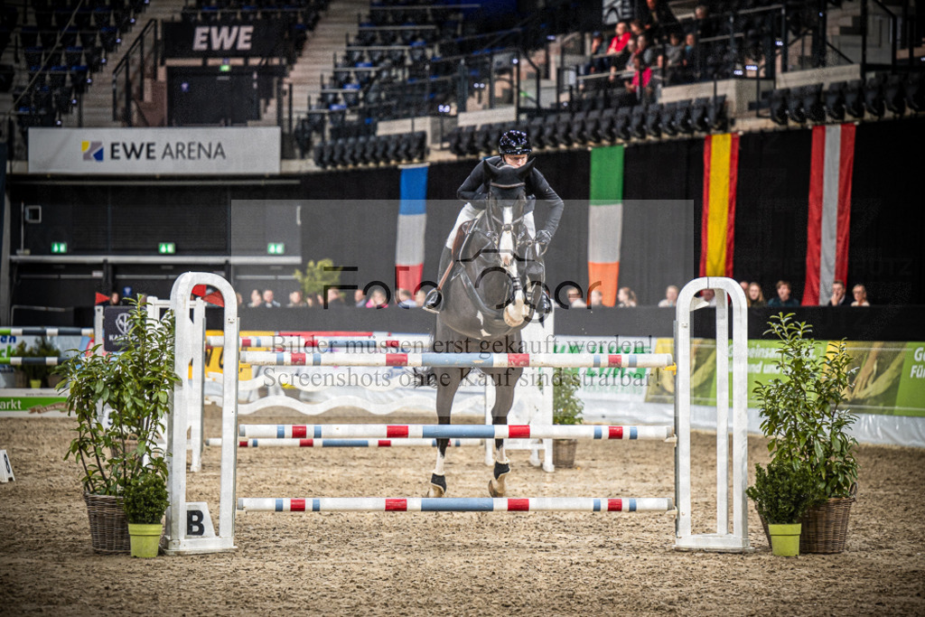 DOS_2986 | Entdecke hochwertige Reitturnierfotos von Foto Oger. Professionell, emotional und authentisch – jetzt Lieblingsmomente im Shop bestellen.Deutschlandweite Turnierfotografie. - Realisiert mit Pictrs.com