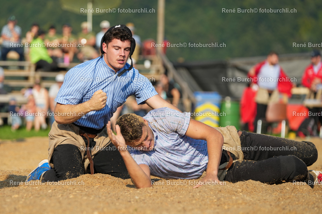 RB_08030 | René Burch leidenschaftlicher Fotograf aus Kerns in Obwalden.  Hier finden sie Sport, Landschaft und Natur Fotografie.
 - Realisiert mit Pictrs.com