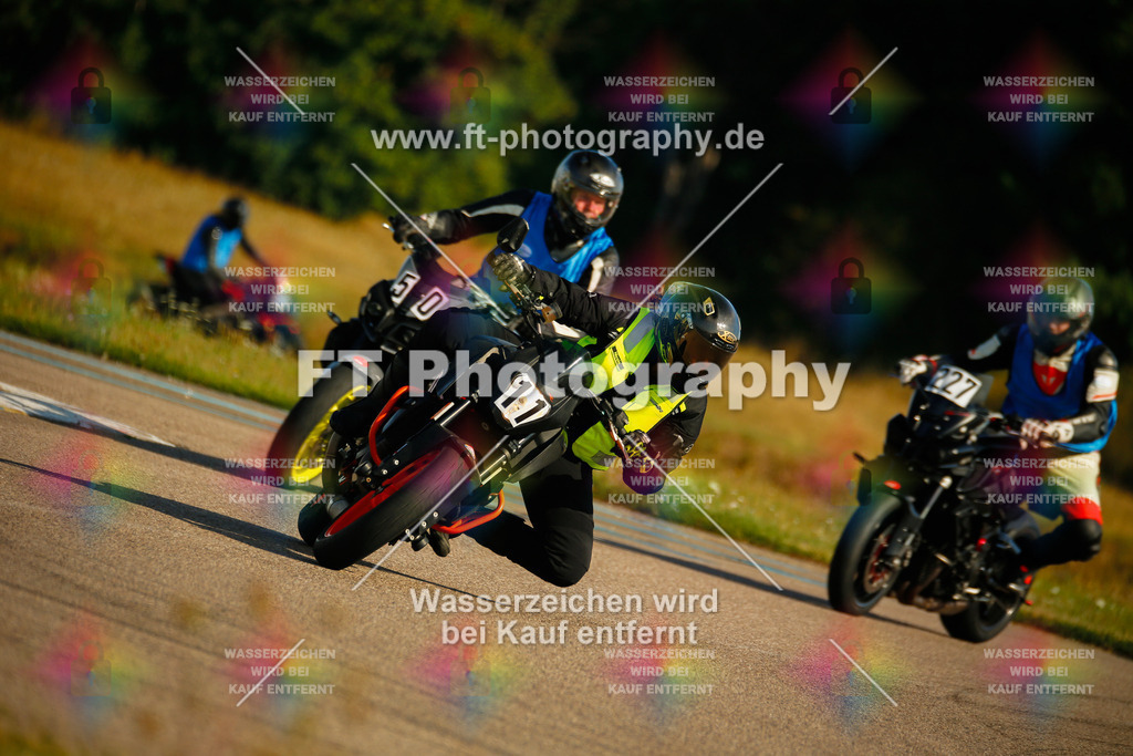 _MOT5660 | Hier findet Ihr Bilder von Touristenfahrten auf der Nürburgring Nordschleife oder von anderen Veranstaltungen die ich besucht habe. Viel Spass beim Durch Schauen 