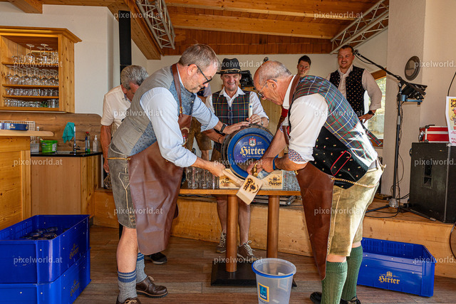 Oktoberfest im Gasthaus Stubinger | Bildershop von pixelworld.at - Realisiert mit Pictrs.com