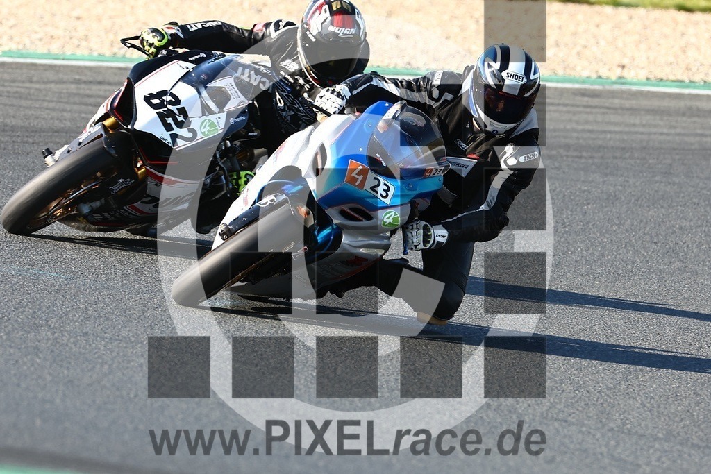 0423-20240813_05292 | Schöne Erinnerungen an spannende Momente - das festzuhalten ist unser Job. PIXELrace.de ist seit 2003 auf den Rennstrecken Europas unterwegs um die Action draußen beim Fahren und die wunderbare Stimmung imm Fahrerlager für euch einzufangen.