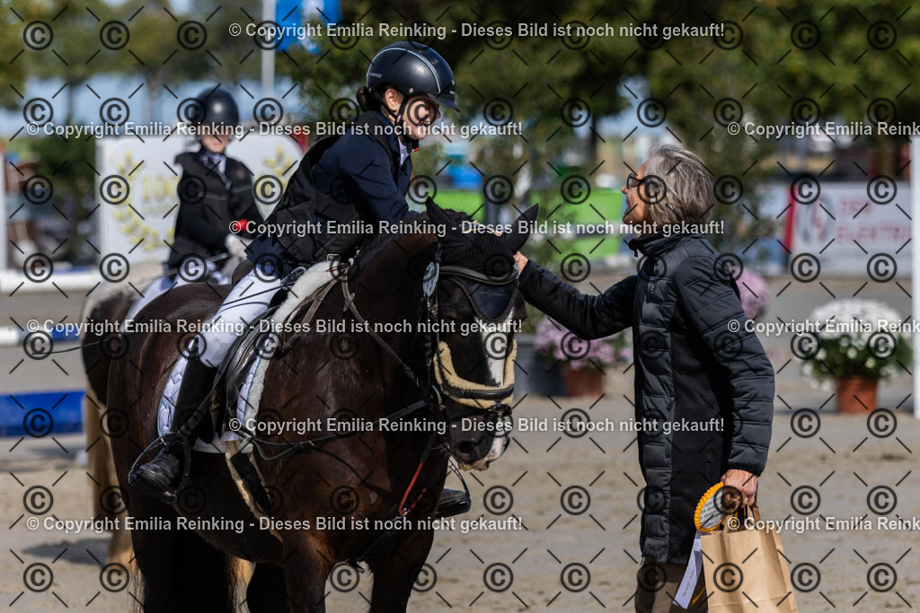 CL5A1997 | Emilia Reinking Fotografie - Realisiert mit Pictrs.com