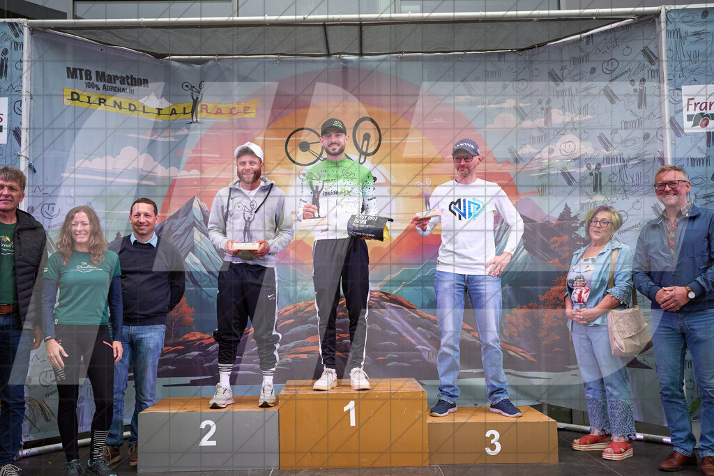 Betriebszentrum Laubenbachmühle, Frankenfels, Österreich - 13. September 2025: Dirndltal Race - Fun und Trophy Race - SiegerehrungFotograf: Martin Bihounek / martinbihounek.com | 13. September 2025 Betriebszentrum Laubenbachmühle, Frankenfels, Österreich : Dirndltal Race - Fun und Trophy Race - Siegerehrung •••••Photo by: Martin Bihounek / martinbihounek.comInsta: @martinbihounekcom