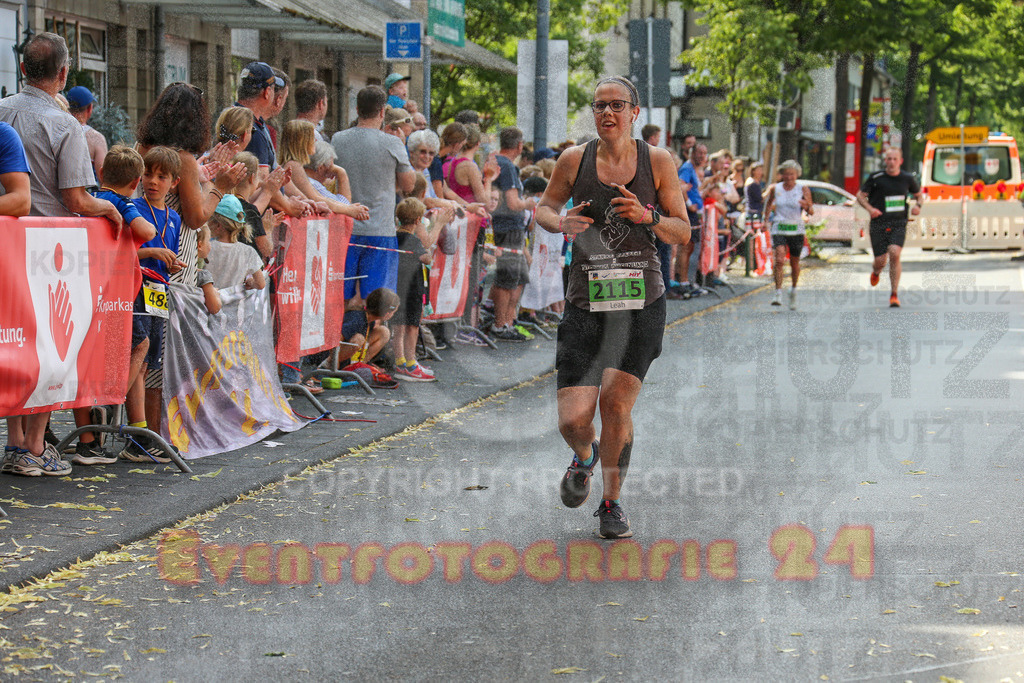 220625_1658_EX1_5635 | Sportfotografie im Rhein-Sieg Kreis, Köln, Bonn, NRW, Rheinland Pfalz, Hessen, etc. Unser Tätigkeitsfeld umfasst den Laufsport vom Volkslauf über den Marathon, Duathlon, Triathon bis zum Ultralauf wie Kölnpfad Ultra oder Schindertrail.