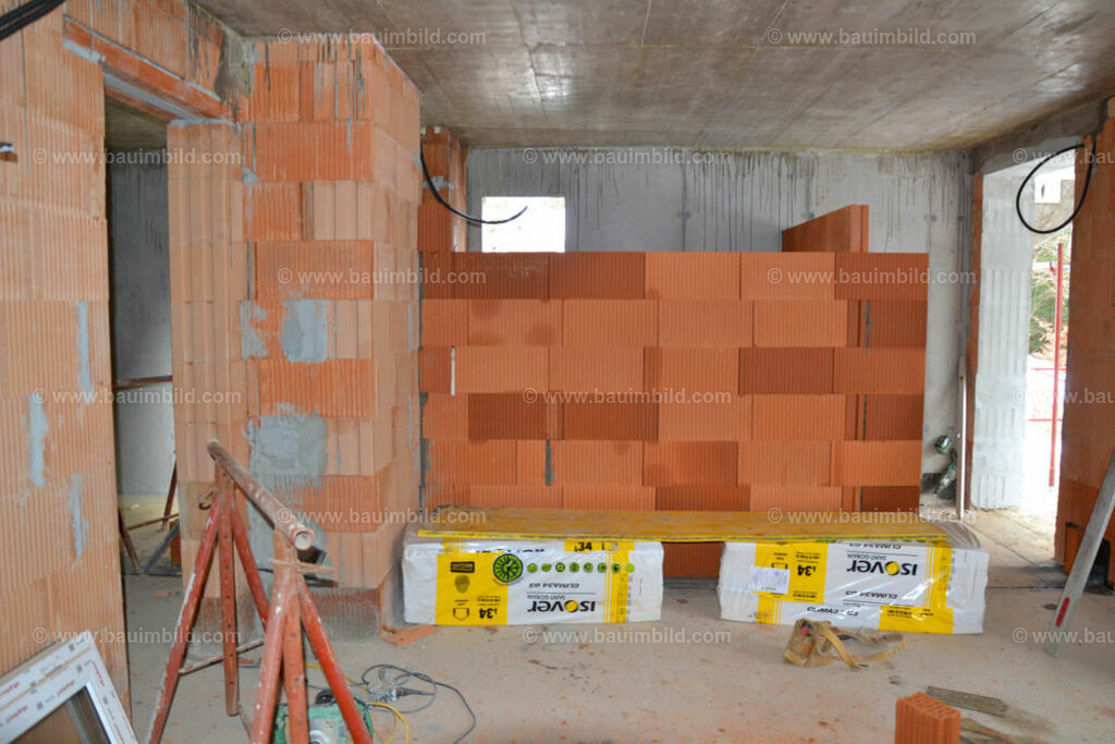 bib-lg07-mauerarbeiten-0211 | Nach LV-Leistungsgruppen sortierte Detailfotos über den Bau eines Hauses. Alle Hausbau-Bilder direkt vom Urheber und Autor der Website Haus-Selber-Bauen.com