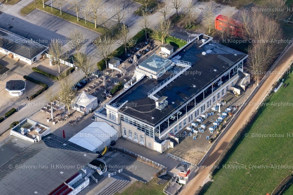 Luftbild Krefeld-8177 | Luftbildfotografie Rennstrecke der Rennbahn - Trabrennbahn " Krefelder Rennbahn Gastronomie und Dienstleistungs GmbH " im Ortsteil Bockum in Krefeld im Bundesland Nordrhein-Westfalen, Deutschland - Realisiert mit Pictrs.com